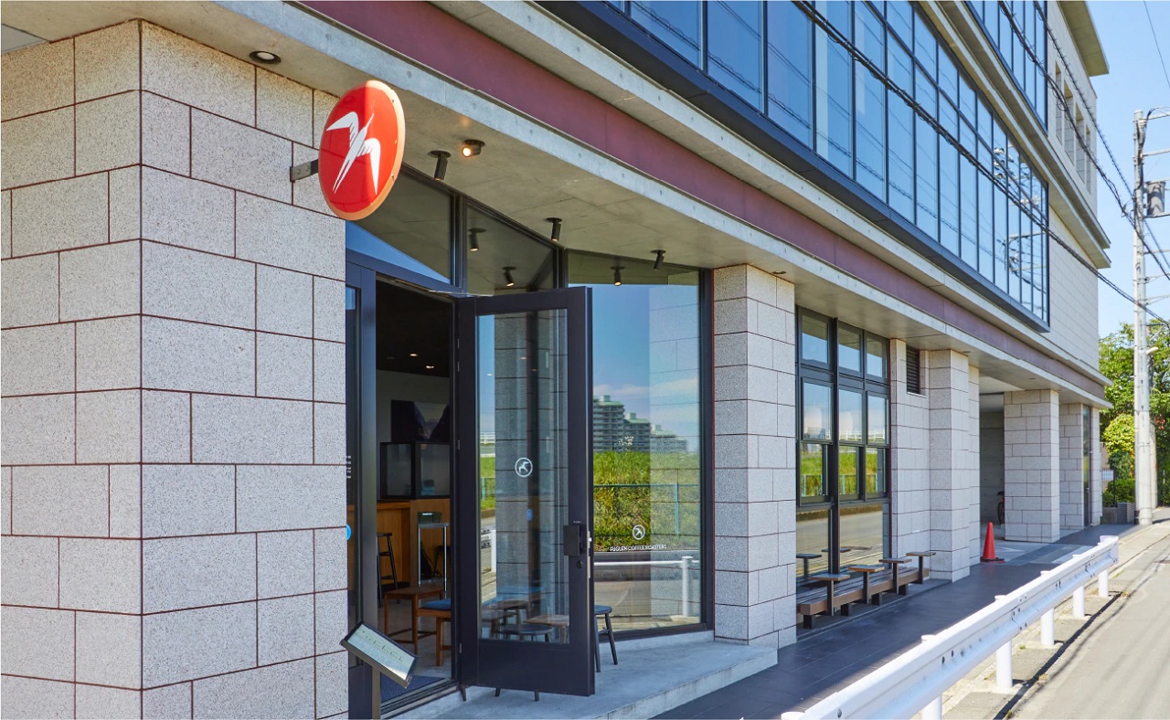 FUGLEN COFFEE ROASTERS
（リバーサイドポイント1階）