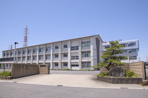 日進市立日進西中学校