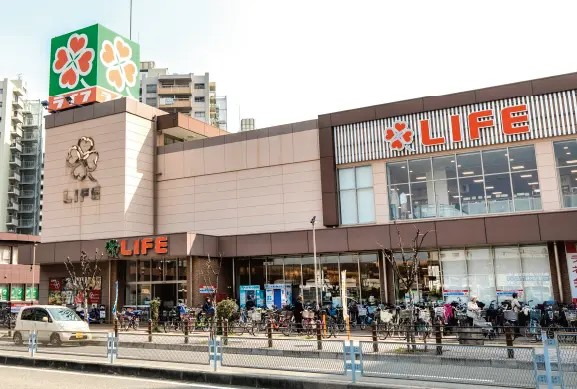 ライフ 堺駅前店