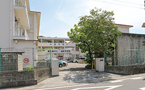城西中学校