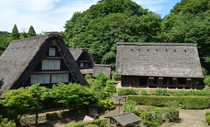 日本民家園