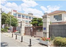 市立住吉小学校