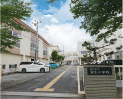 越谷市立蒲生小学校