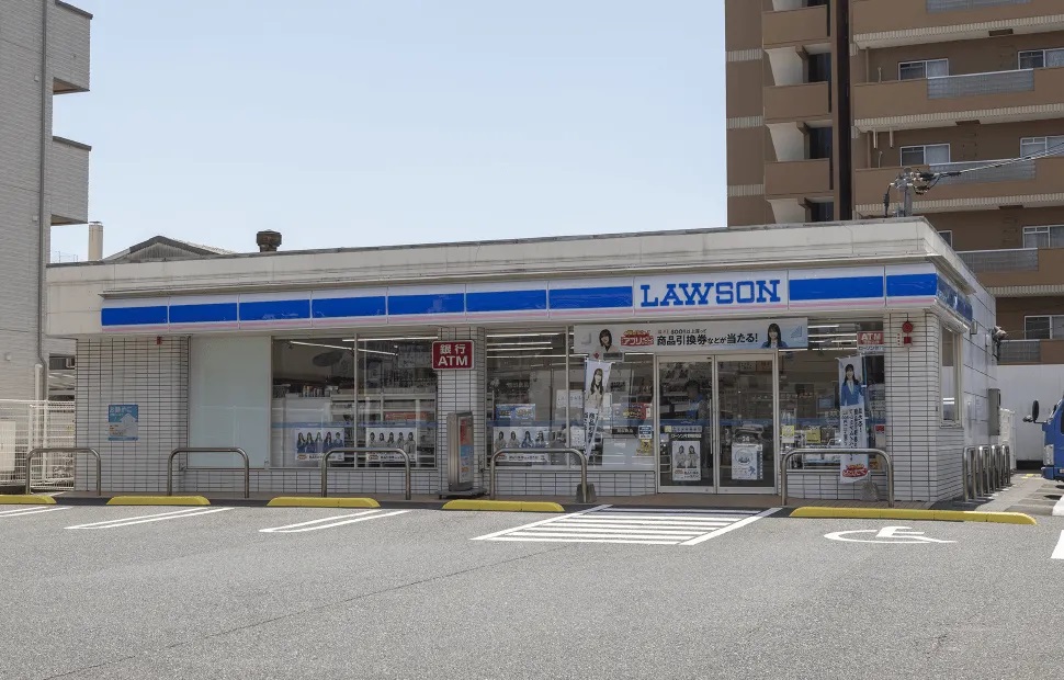 ローソン片野新町店