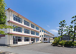 市立県居小学校