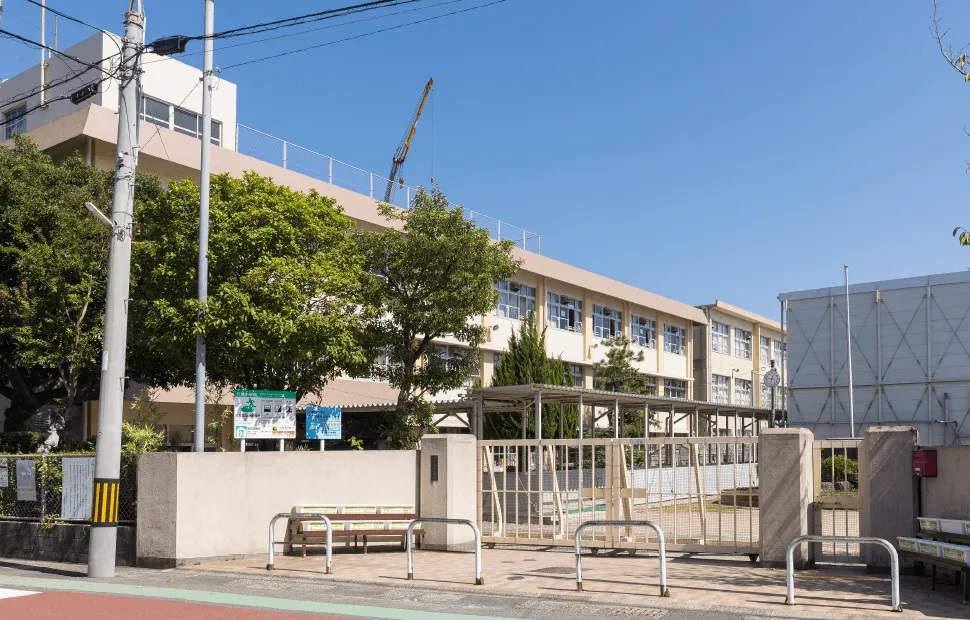 鹿児島市立八幡小学校