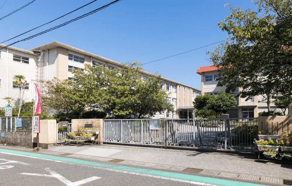 鹿児島市立天保山中学校