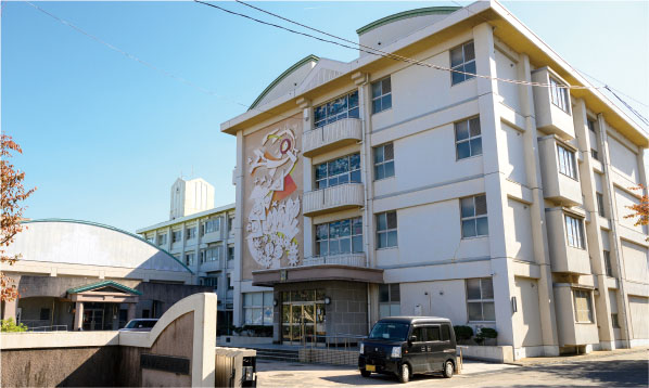豊府小学校