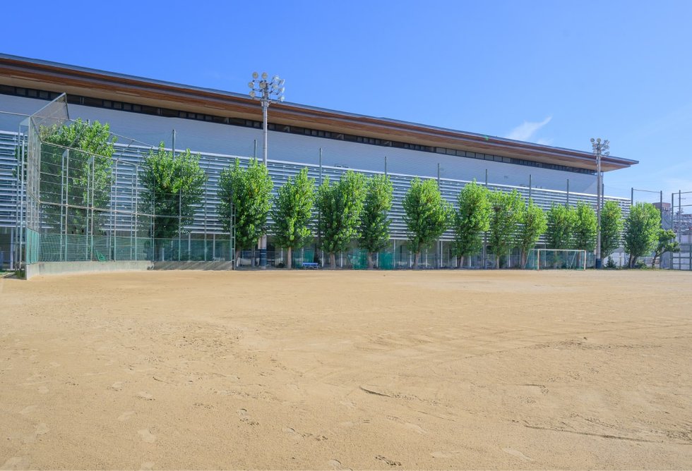 旧第六中学校運動広場