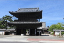 徳興山 建中寺
