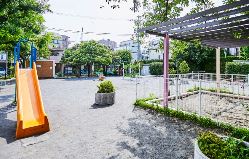 鵜の木二丁目児童公園