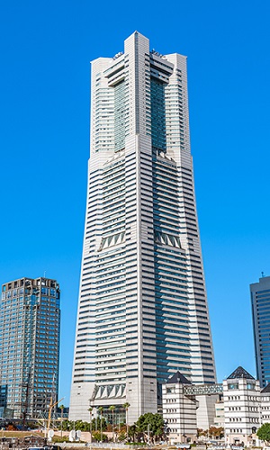 ランドマークタワー　