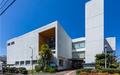 四日市市立図書館