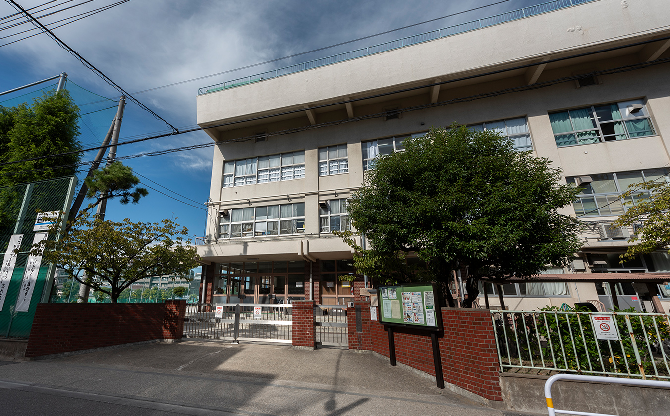 谷中中学校