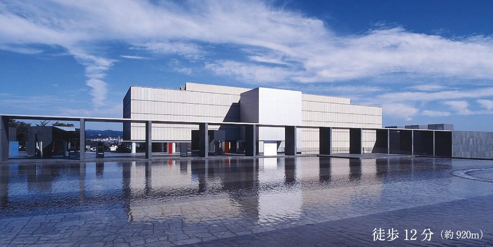 豊田市美術館