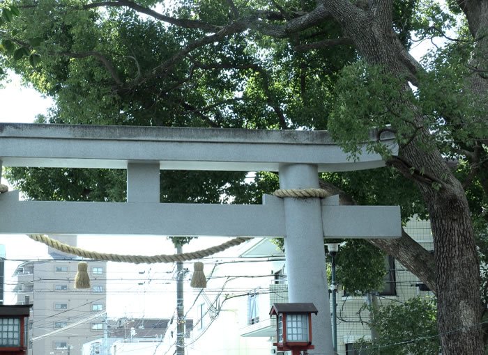 六甲八幡神社