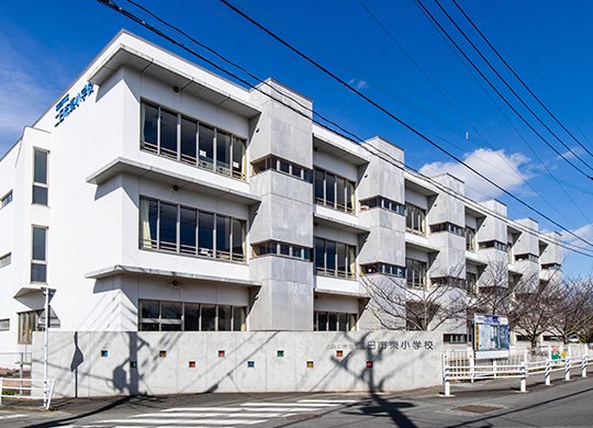 二日市東小学校