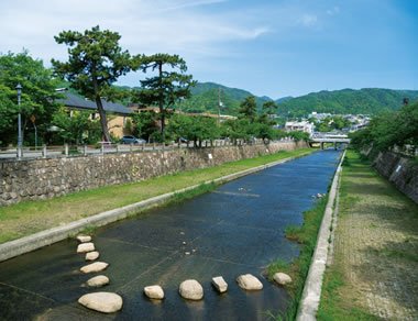 芦屋川