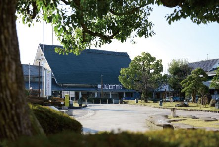 「橿原神宮前」駅