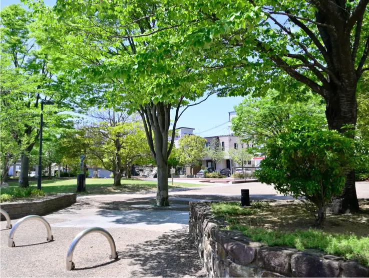芳山公園
