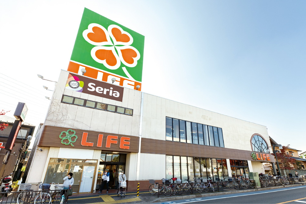 ライフ北越谷店