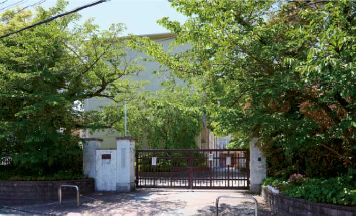 京都市立下鴨中学校