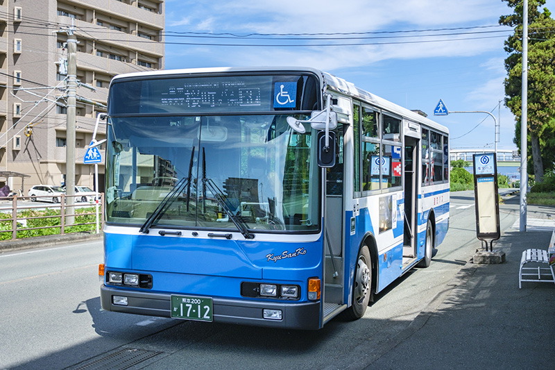 「光の森駅南口」バス停