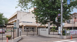 蓮田南小学校