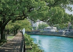 甲突川緑地