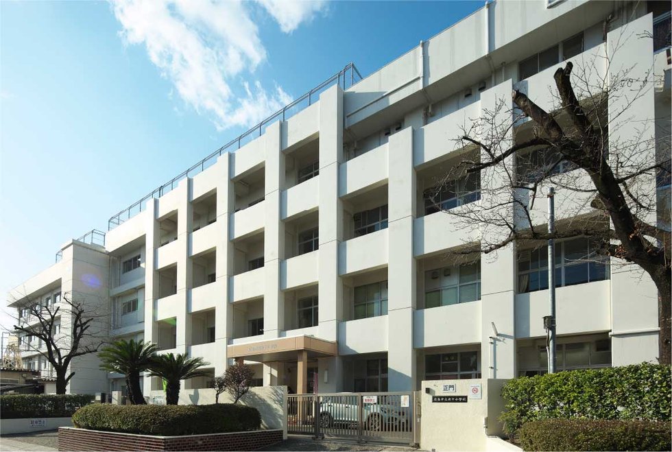 市立庚午小学校