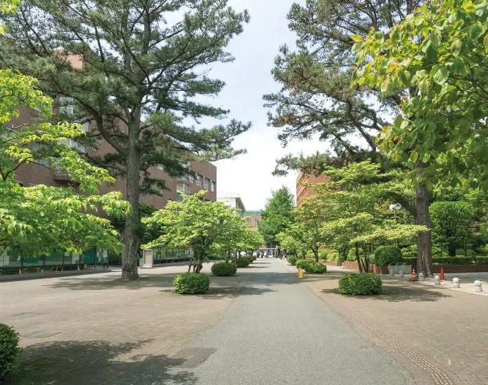 熊本学園大学