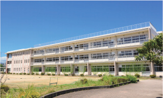 大分市立上野ヶ丘中学校