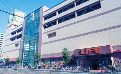 ライフ 関目店