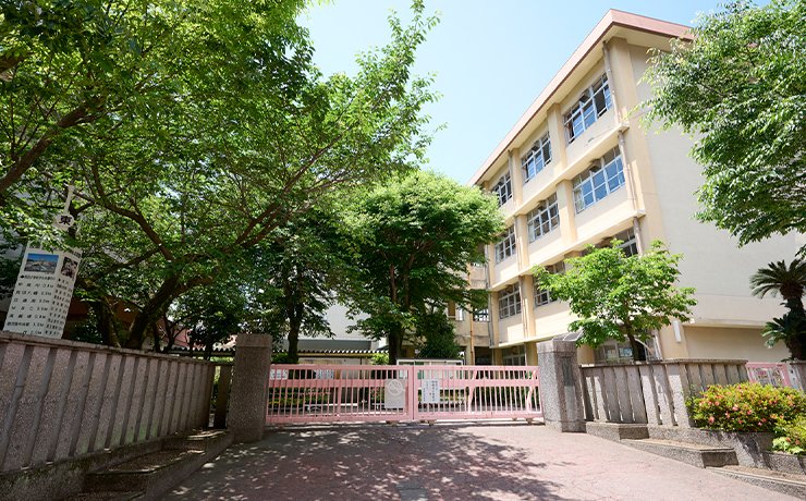 荒田小学校