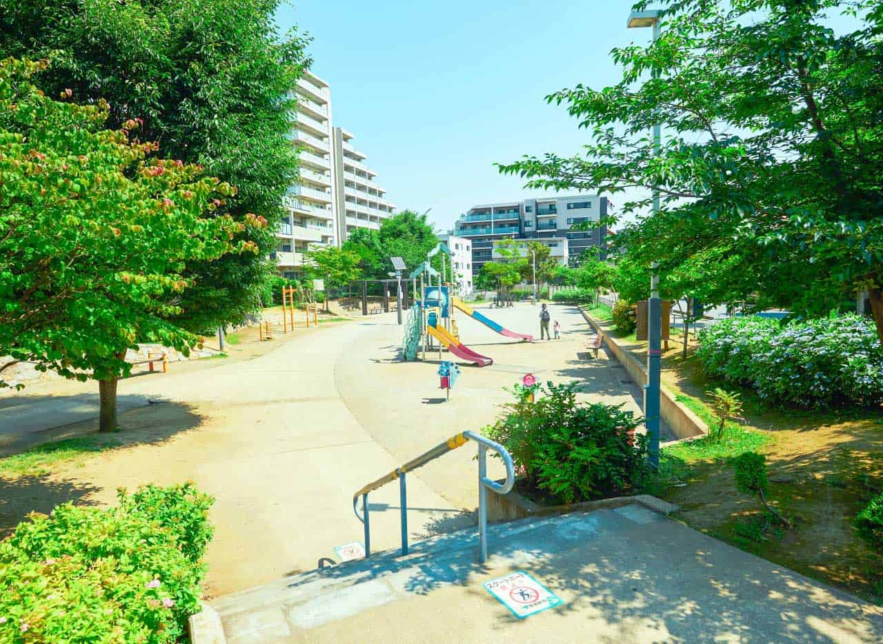 とねりこ公園(キャロット公園)