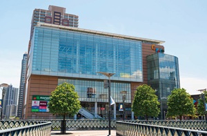 川口キュポ・ラ