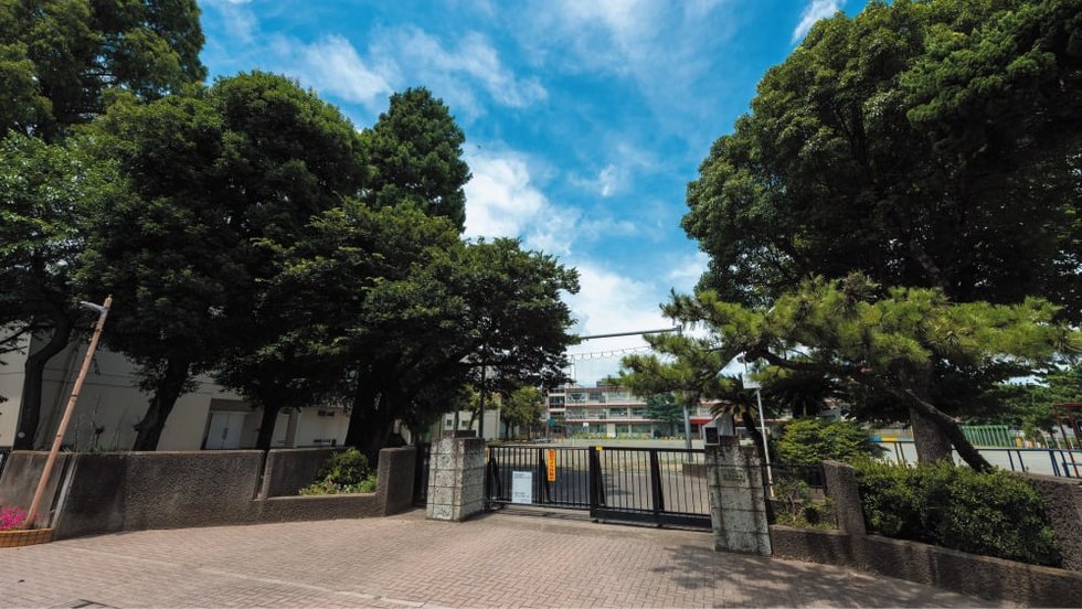市立本町小学校