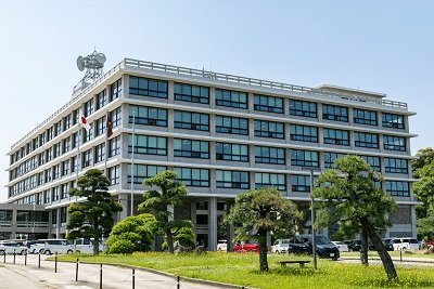 島根県庁