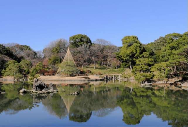 六義園