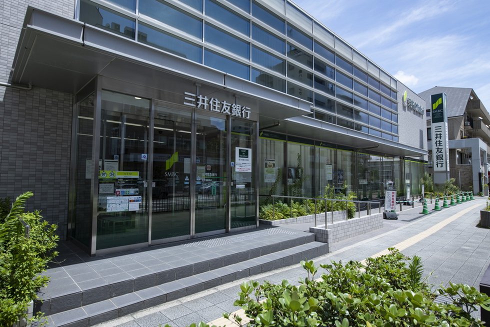 三井住友銀行 阪急曽根支店