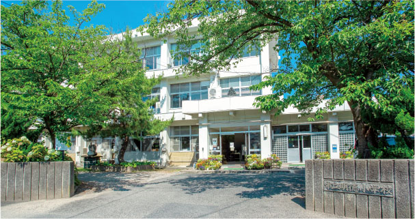 鳥取市立明徳小学校