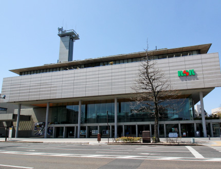 能楽堂ホールtenjin9