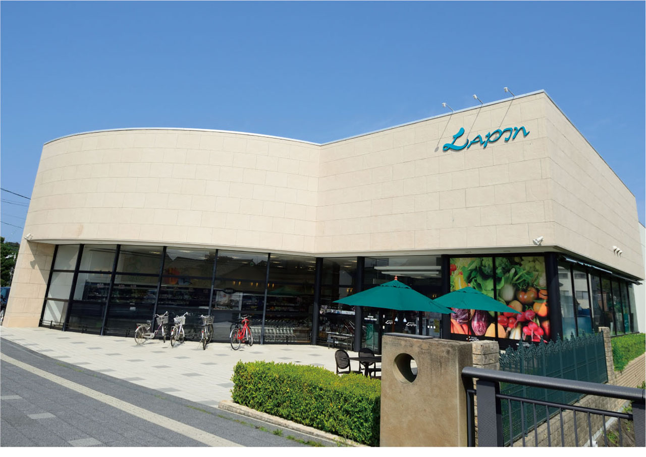 ラパン 母衣町店