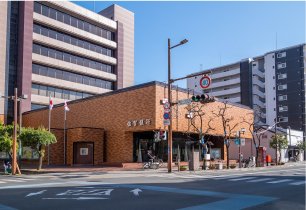 佐賀銀行本店