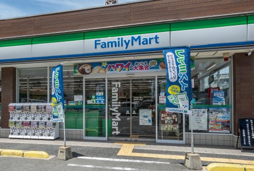 ファミリーマート 豊新四丁目店