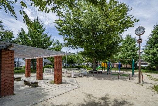 豊里さつき公園