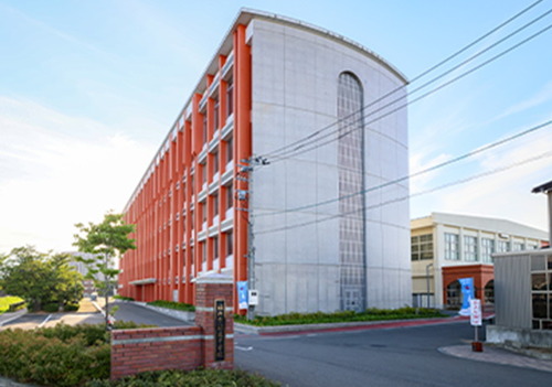 明道中学校