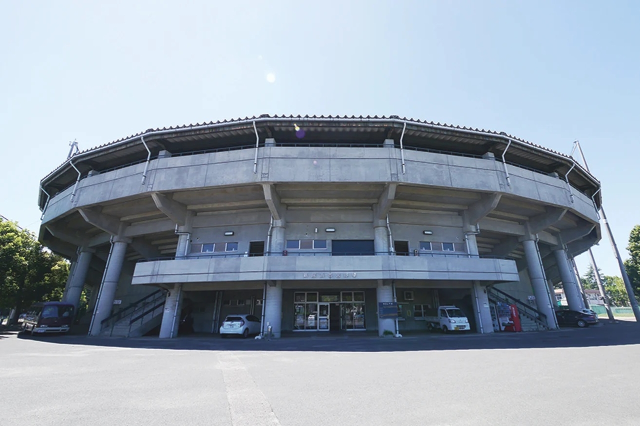 新居浜市営野球場