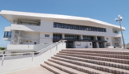 新居浜市市民体育館