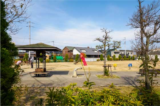 伏石中公園